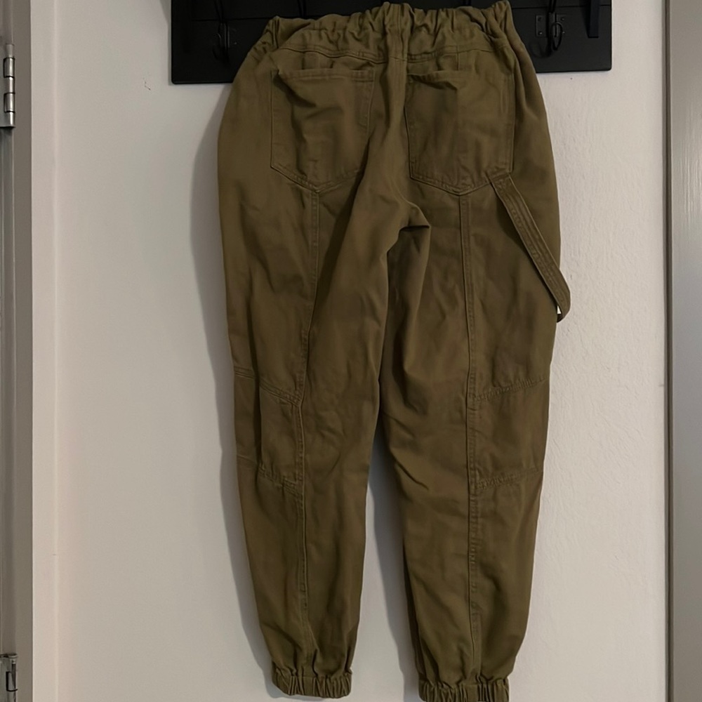 Forever, 21 green Jean joggers